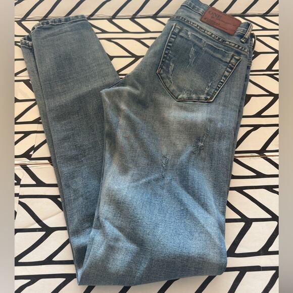 One Teaspoon Loonies Low Waist Fitted Bow Leg Curved Hem size 25 - Picture 2 of 8